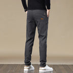 Calça Chino em Sarja Masculina - Linha Urbana